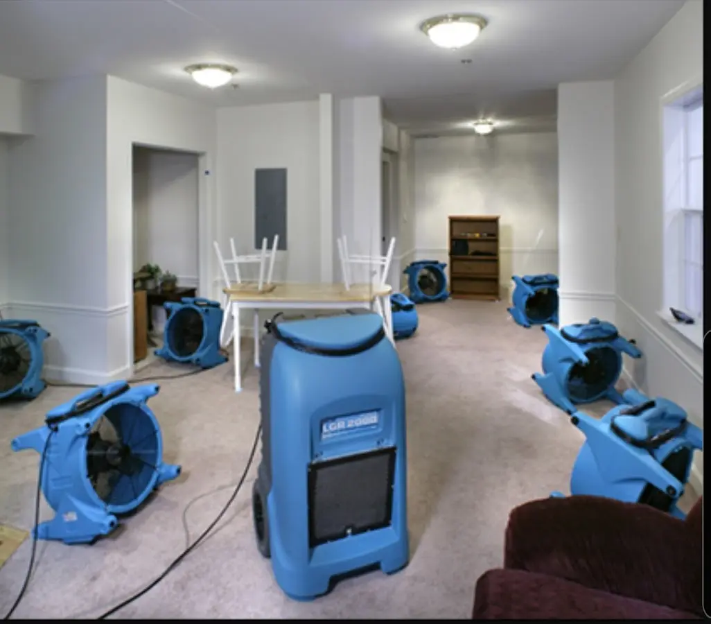 Air movers and dehumidifier setup for Water Extraction & Removal in McMinnville